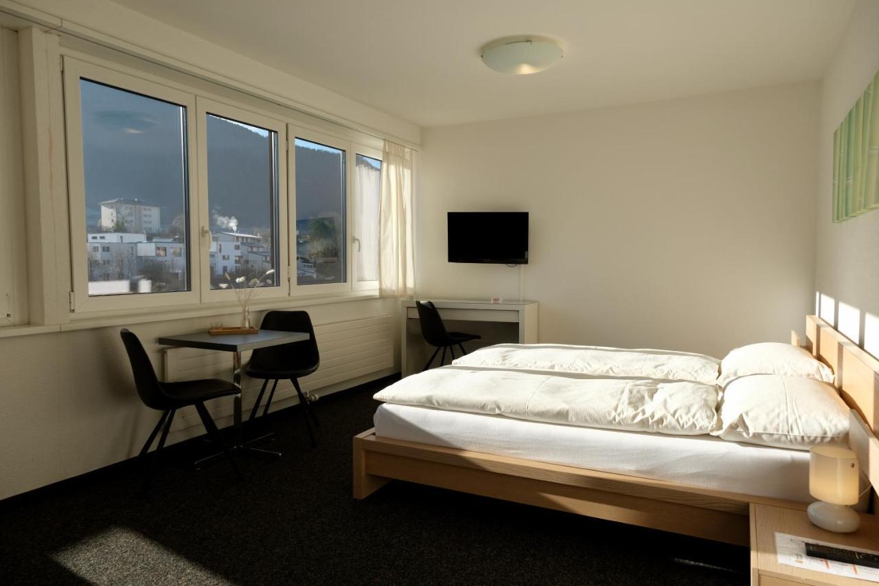 Hotel Oasis Moutier ภายนอก รูปภาพ