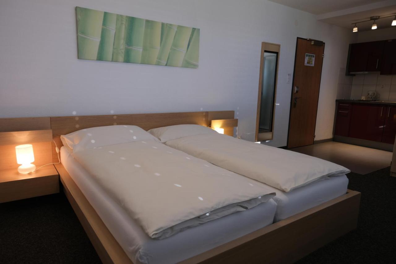 Hotel Oasis Moutier ภายนอก รูปภาพ