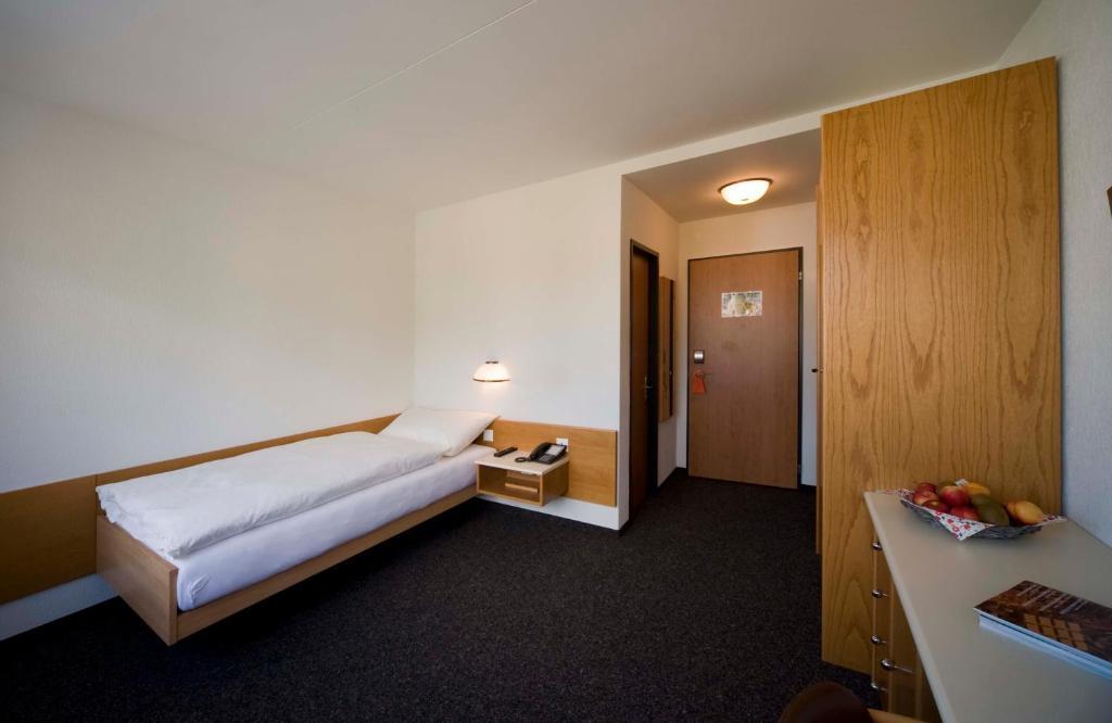 Hotel Oasis Moutier ห้อง รูปภาพ