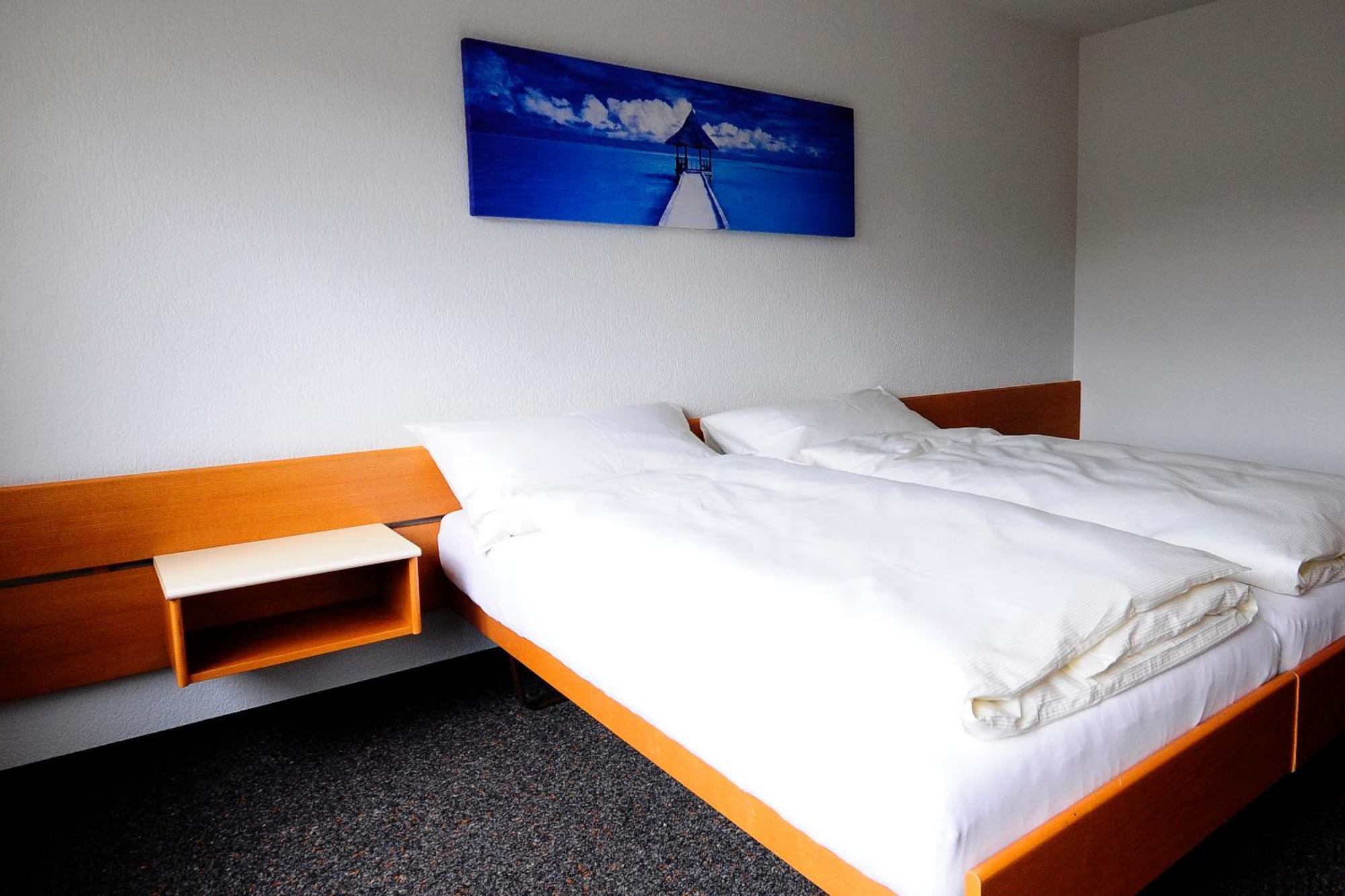 Hotel Oasis Moutier ภายนอก รูปภาพ