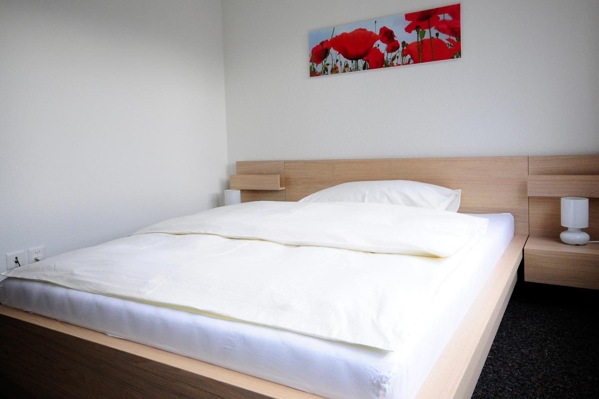 Hotel Oasis Moutier ภายนอก รูปภาพ